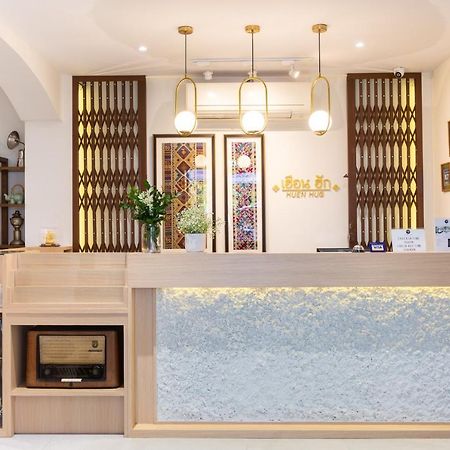 Huen Hug Chiang Mai Hotel Bagian luar foto