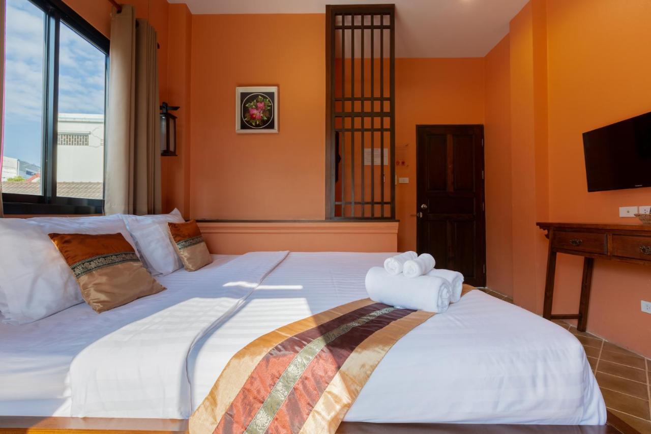 Huen Hug Chiang Mai Hotel Bagian luar foto