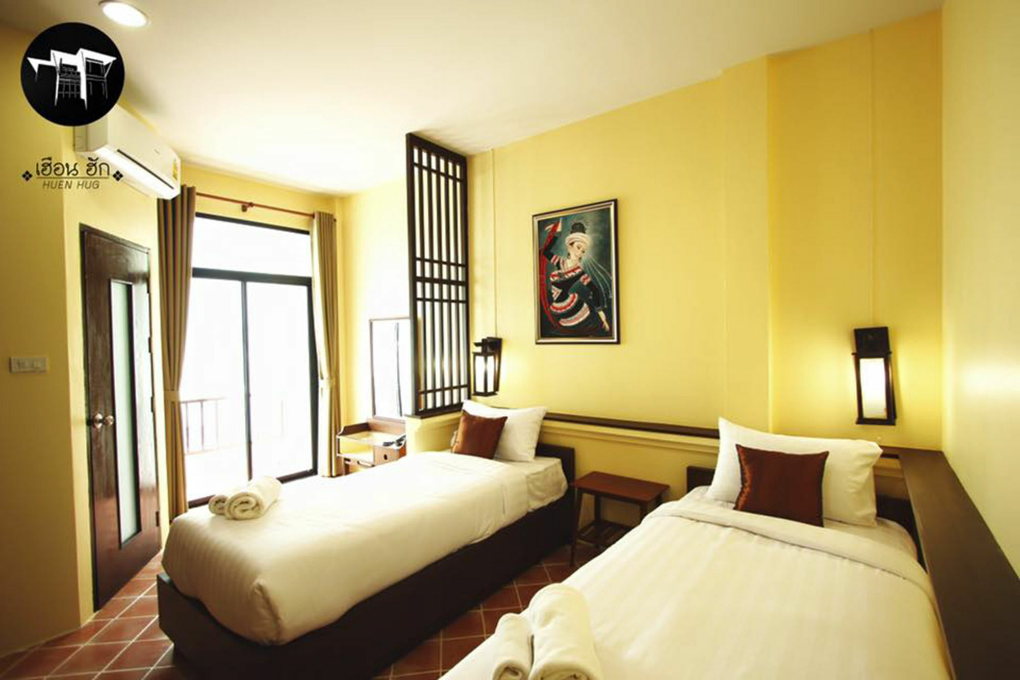 Huen Hug Chiang Mai Hotel Bagian luar foto